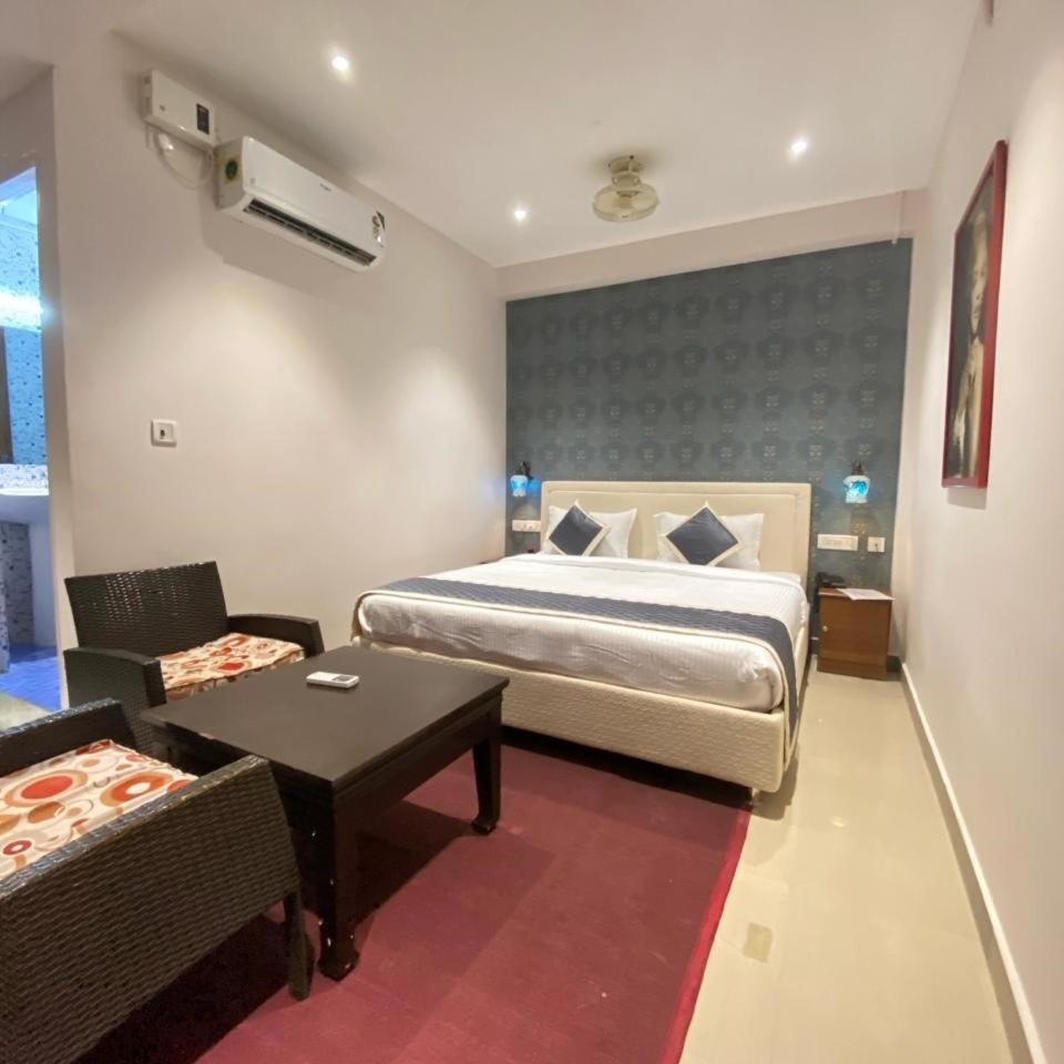 Montecarlo Hotel Mahabalipuram Eksteriør bilde