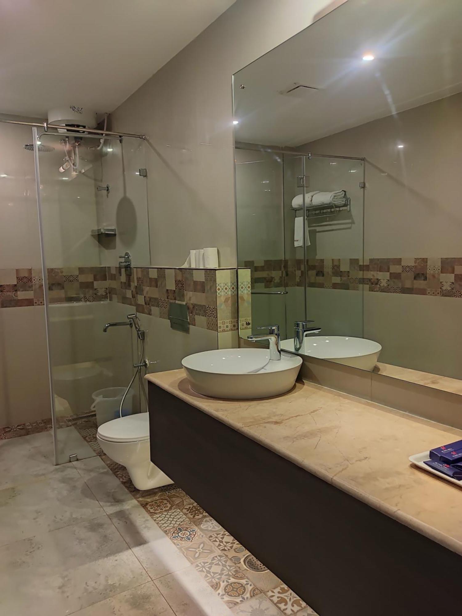Montecarlo Hotel Mahabalipuram Eksteriør bilde