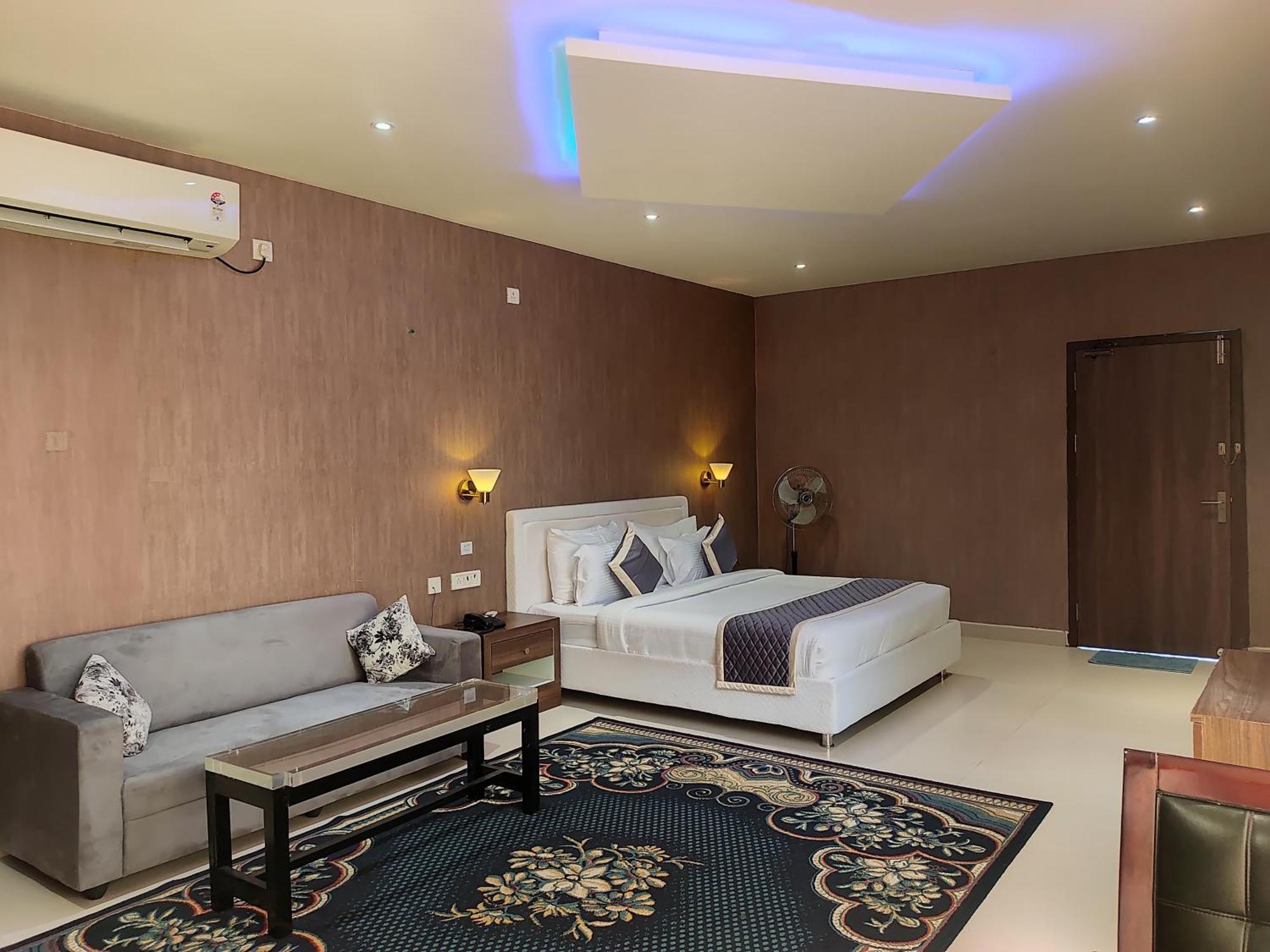Montecarlo Hotel Mahabalipuram Eksteriør bilde