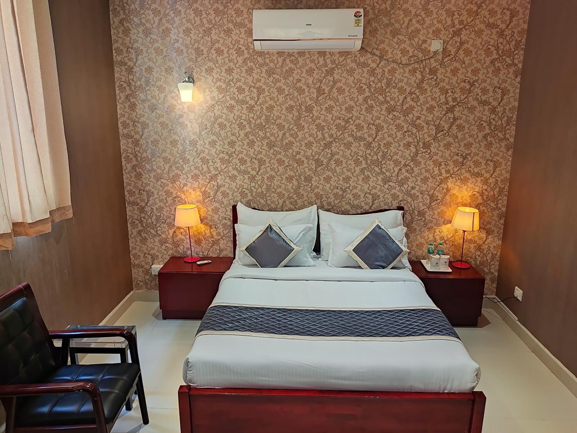 Montecarlo Hotel Mahabalipuram Eksteriør bilde